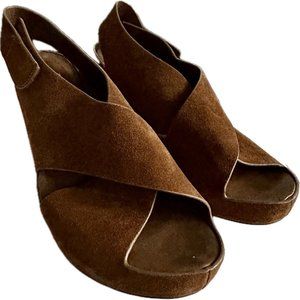 Johnston & Murphy Women Tori Wedge Sandal 10 Brown Hook Loop Faux Suede 78-42332